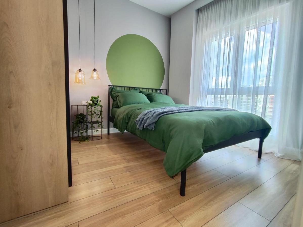 Modern Style 2Br-Apt - 10Min To Skanderbeg Square Leilighet Tiranë Eksteriør bilde