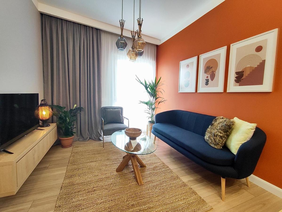 Modern Style 2Br-Apt - 10Min To Skanderbeg Square Leilighet Tiranë Eksteriør bilde