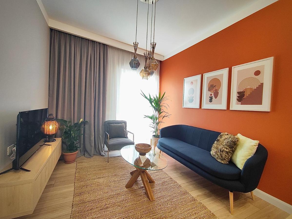 Modern Style 2Br-Apt - 10Min To Skanderbeg Square Leilighet Tiranë Eksteriør bilde