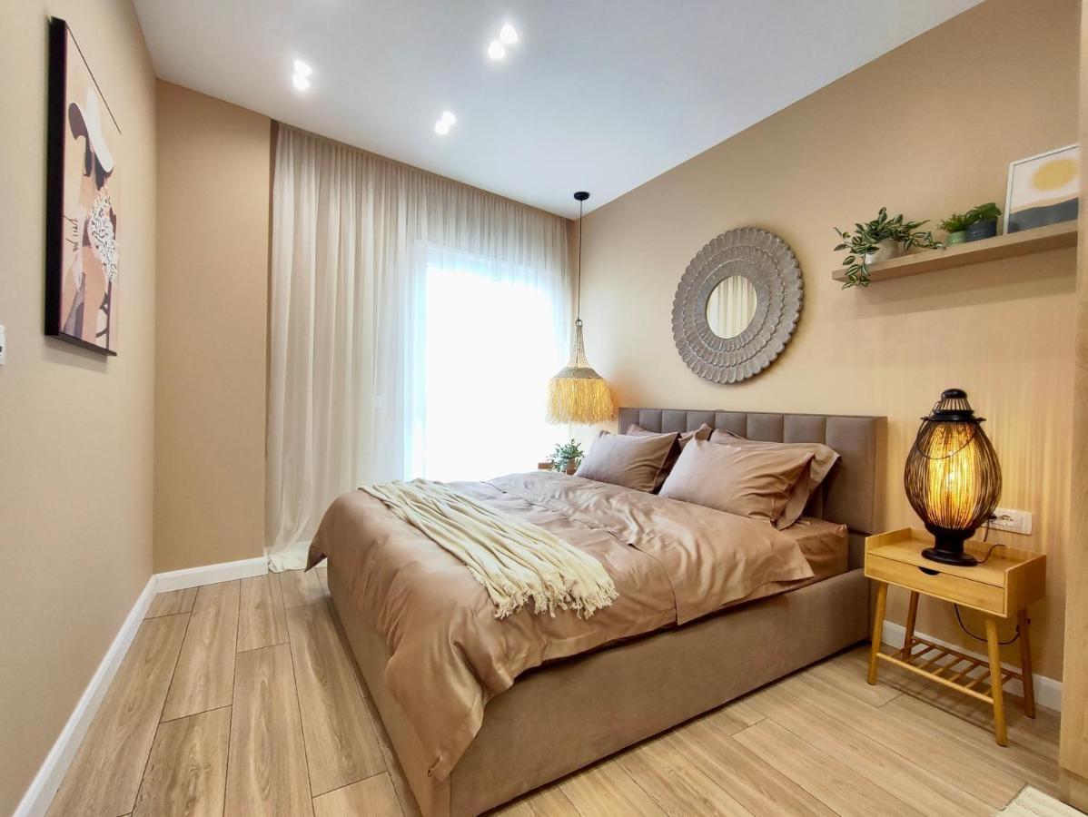 Modern Style 2Br-Apt - 10Min To Skanderbeg Square Leilighet Tiranë Eksteriør bilde