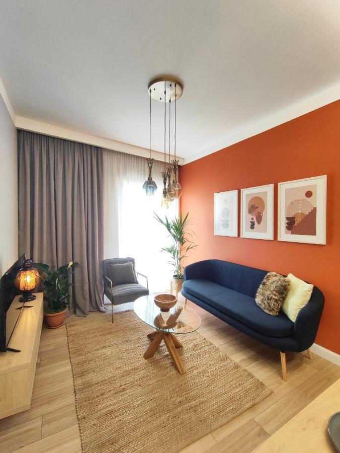 Modern Style 2Br-Apt - 10Min To Skanderbeg Square Leilighet Tiranë Eksteriør bilde