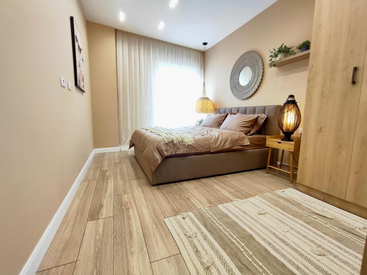 Modern Style 2Br-Apt - 10Min To Skanderbeg Square Leilighet Tiranë Eksteriør bilde