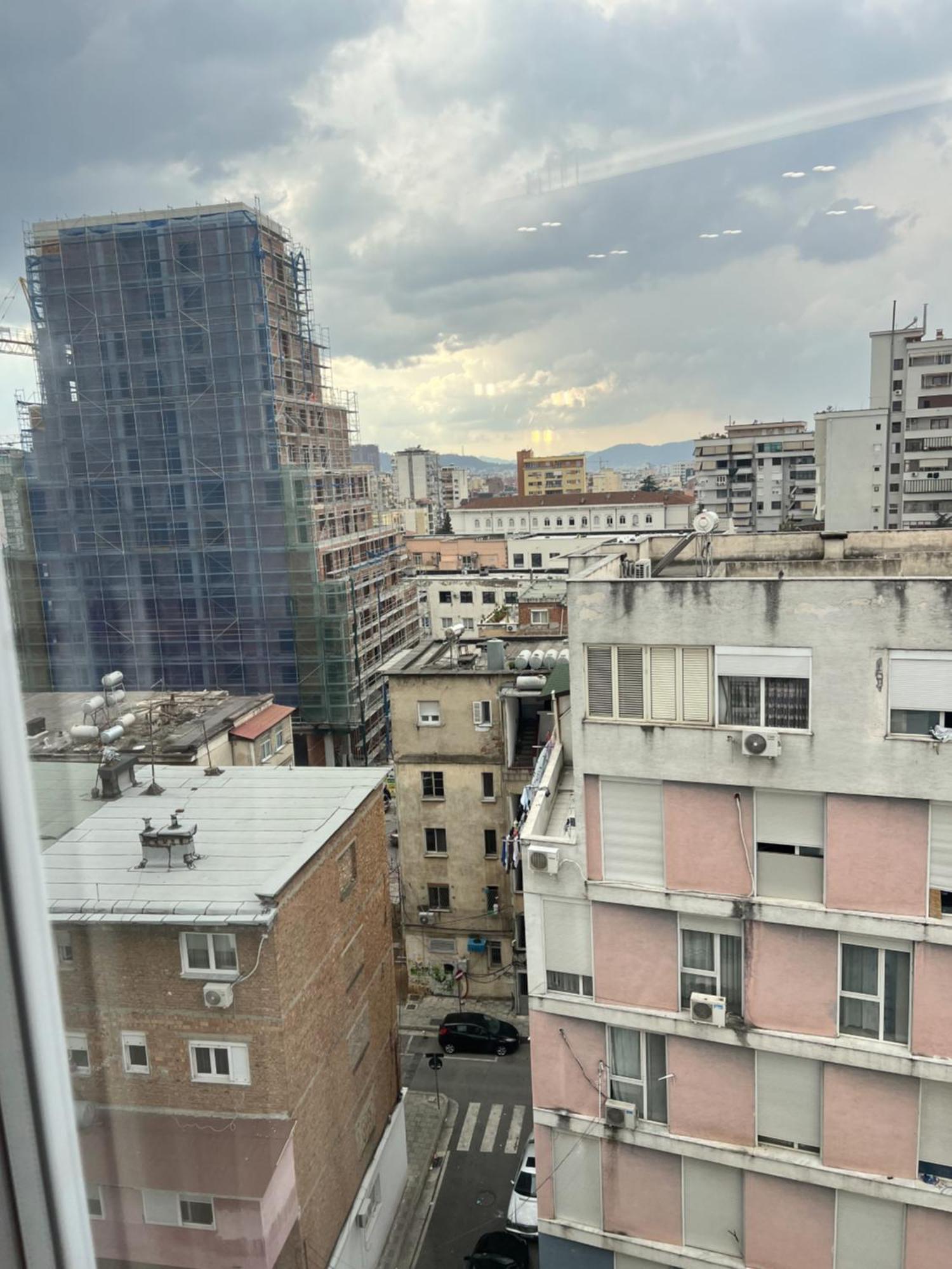 Modern Style 2Br-Apt - 10Min To Skanderbeg Square Leilighet Tiranë Eksteriør bilde